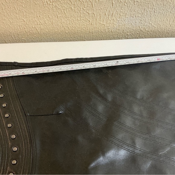 NWT Honey Birdette Connie Skirt XL – Black Faux Leather - Picture 10 of 11